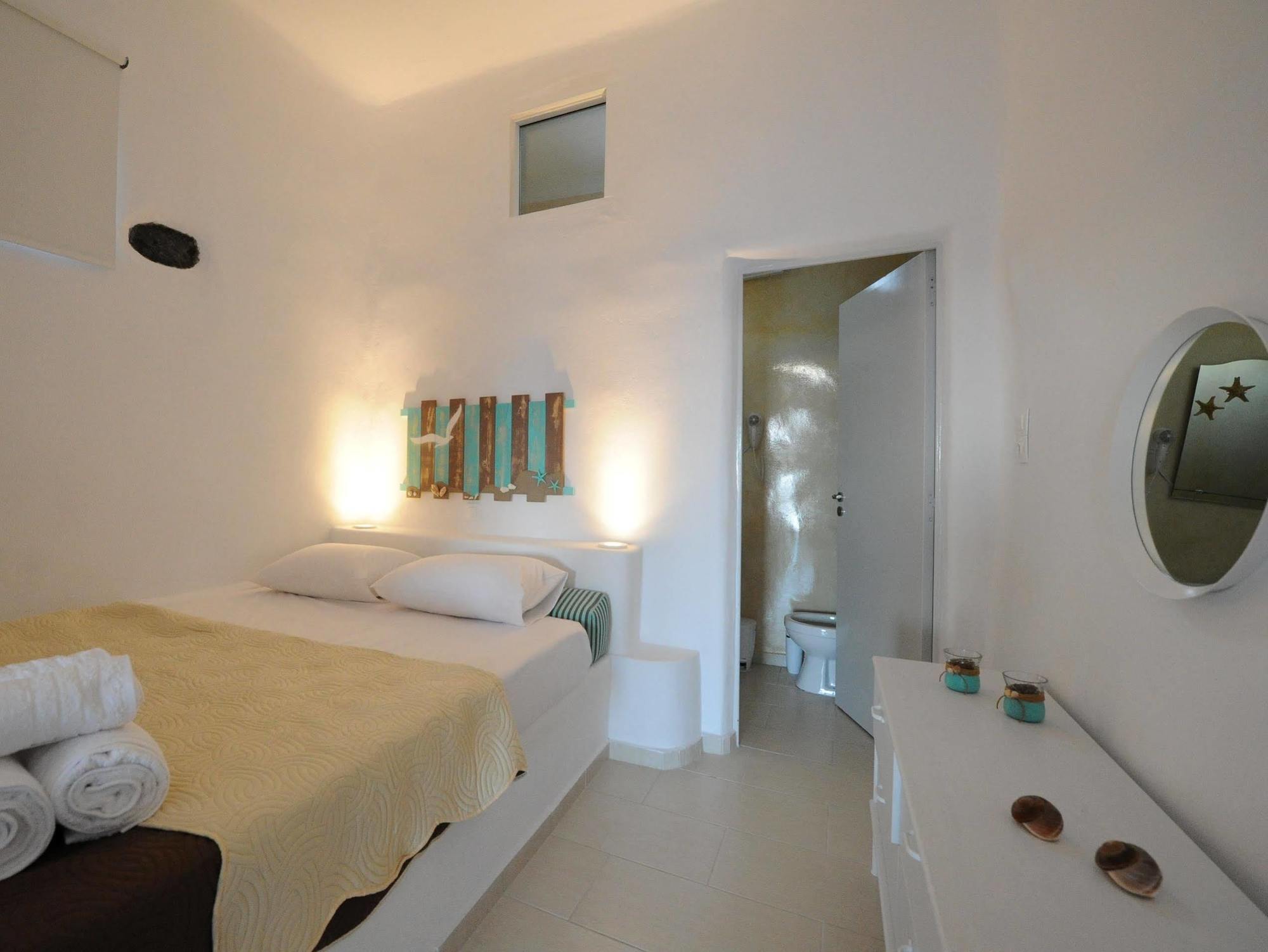 Manias Fira Residences Exterior photo