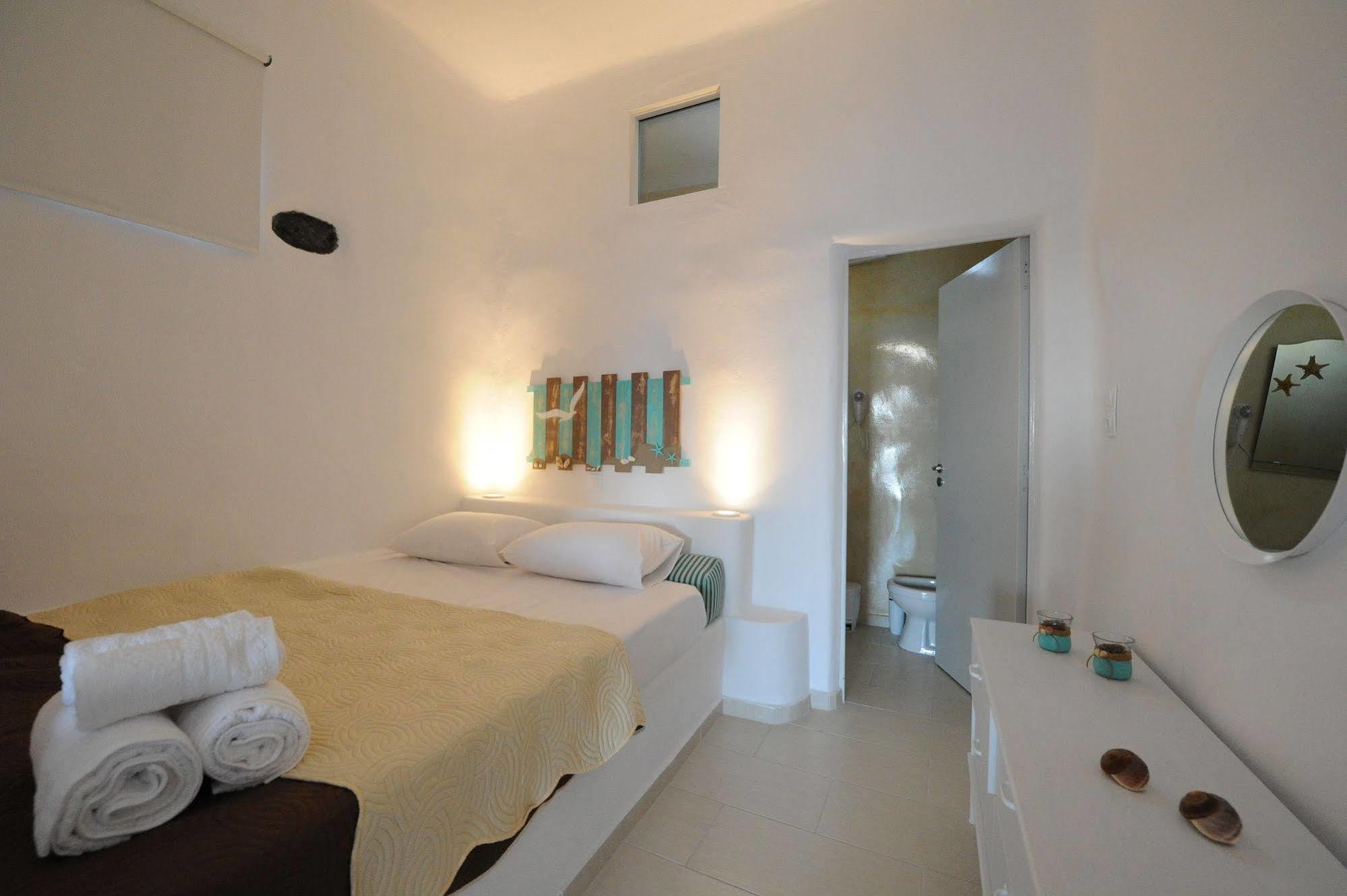 Manias Fira Residences Exterior photo